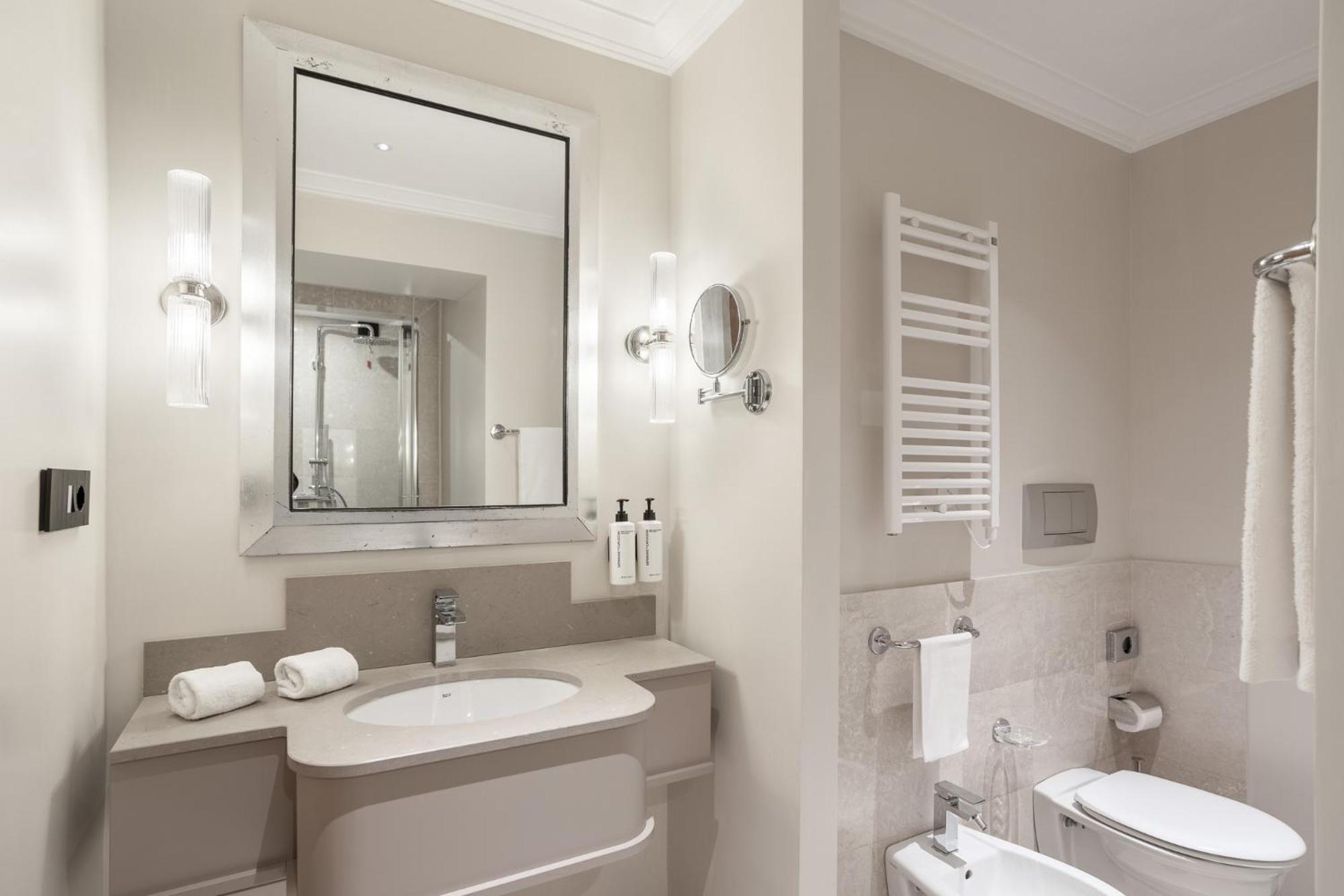 Hotel Mate Collection Mia, Colosseum 4*